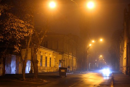 Застывший город: Одессу окутал утренний туман