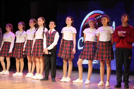 В Одессе разыгрывают «Кубок мэра» на школьной Лиге Смеха