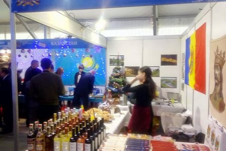 Благотворительная ярмарка: в Одессе собирают деньги на оборудование для роддома (фото)