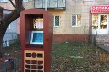Улицы Одессы освобождают от стихийных киосков и элементов торговли (фото)