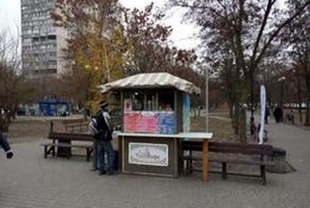 Одессу освобождают от стихийных торговых объектов (фото)