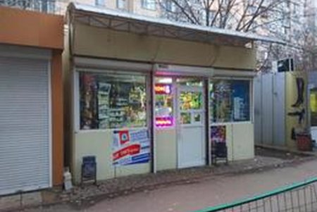 Одессу освобождают от стихийных торговых объектов (фото)