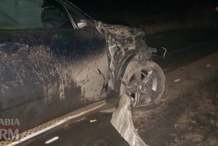 Смертельная авария в Одесской области: BMW врезалось в повозку с лошадью (фото)