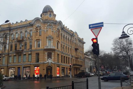 В центре города установили новые светофоры (фото)