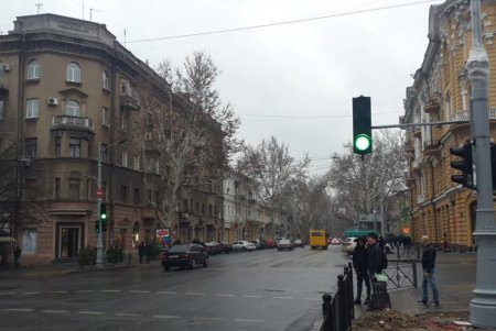 В центре города установили новые светофоры (фото)