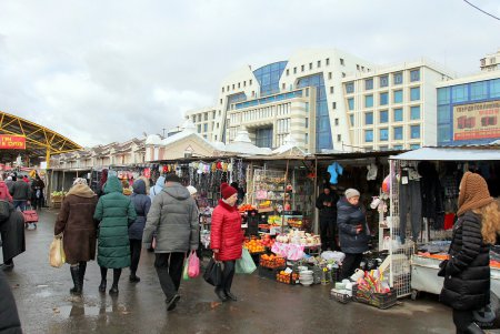 Предновогодний «Привоз» (фоторепортаж)