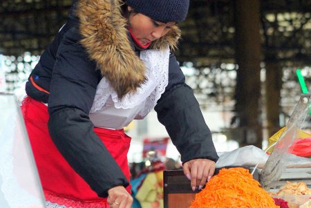Предновогодний «Привоз» (фоторепортаж)