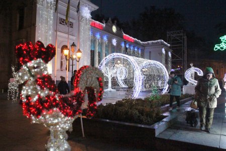 Одесса в праздничных огнях (фоторепортаж)