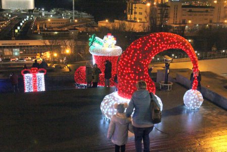 Одесса в праздничных огнях (фоторепортаж)