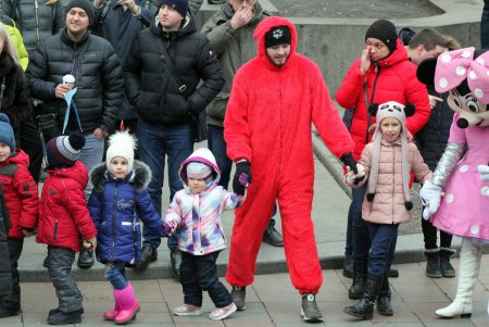 Красочный детский праздник в центре Одессы (фоторепортаж)
