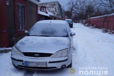Полиция по горячим следам задержала двух грабителей (фото, видео)