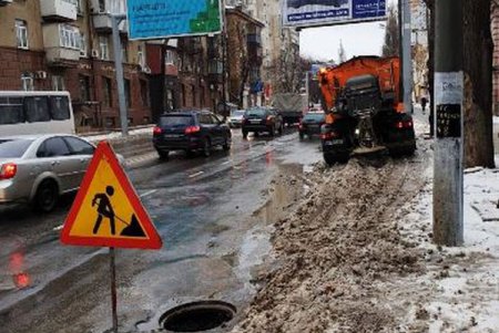 Коммунальщики Одессы ликвидируют последствия непогоды (фото)