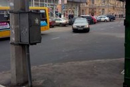 На улицах Одессы становится все меньше незаконных объектов торговли (фото)