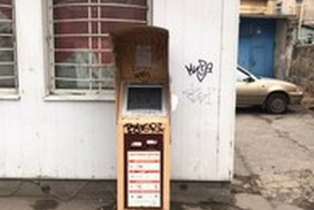 На улицах Одессы становится все меньше незаконных объектов торговли (фото)