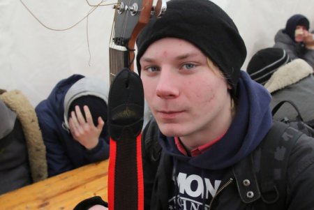 Пункт обогрева на Куликовом поле: горячий чай, еда и теплая одежда (фоторепортаж)