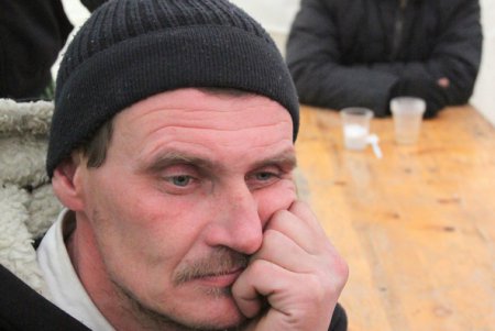 Пункт обогрева на Куликовом поле: горячий чай, еда и теплая одежда (фоторепортаж)