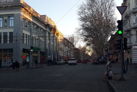 Обновленный светофор включили в центре Одессы