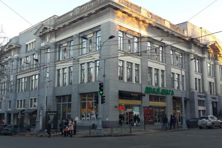 Обновленный светофор включили в центре Одессы