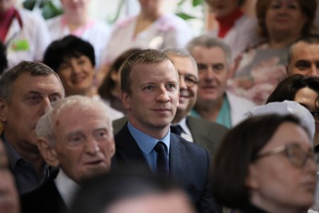 Одесскому роддому №5 передали специализированное оборудование (фото)