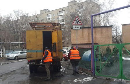 На нескольких одесских перекрестках установили новые дорожные знаки (фото)