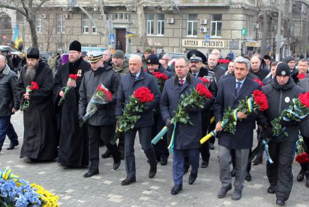 Возложение цветов в честь Дня Соборности Украины (фоторепортаж)