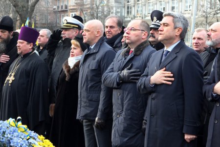 Возложение цветов в честь Дня Соборности Украины (фоторепортаж)