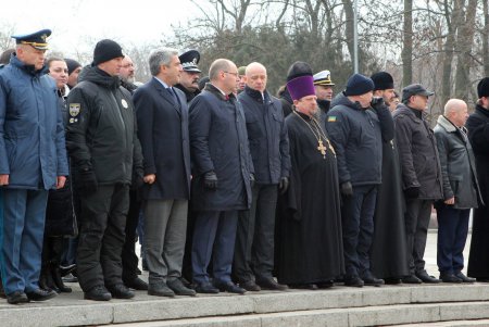 Возложение цветов в честь Дня Соборности Украины (фоторепортаж)