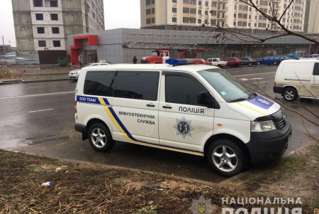 Полиция проверяет информацию о минировании жилого дома в Суворовском районе (фото)