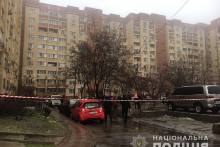 Полиция проверяет информацию о минировании жилого дома в Суворовском районе (фото)