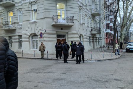 Скандал в «Лермонтовском»: санаторий передали военным, а главврач говорит о захвате здравницы (фото, видео)