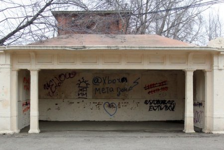 Бельгийские остановки ХХ века (фоторепортаж)