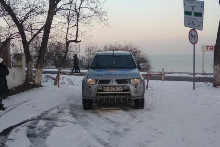 На Трассе здоровья неизвестные сломали шлагбаум