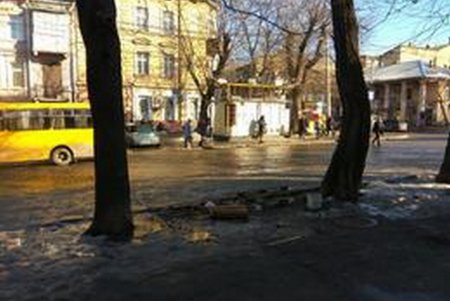 Незаконные киоски и МАФы убирают с улиц Одессы (фото)