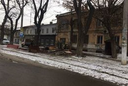 Незаконные киоски и МАФы убирают с улиц Одессы (фото)