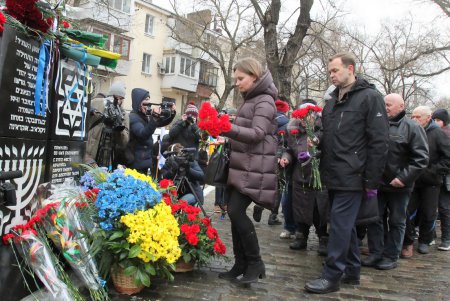 Одесситы почтили память жертв Холокоста (фоторепортаж)
