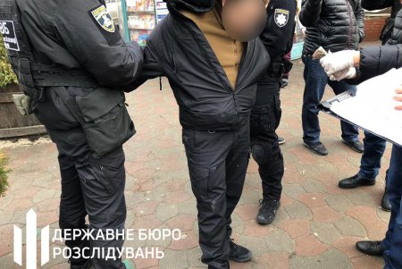 Полицейский из Одесской области попался на взятке (фото)