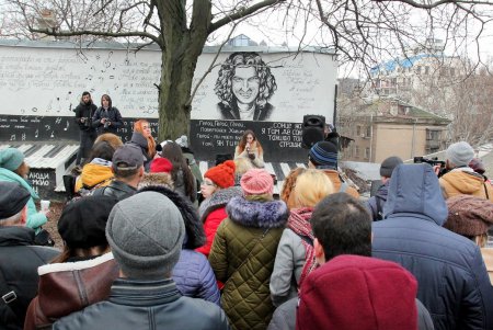 Без Скрябина: одесситы почтили память Андрея Кузьменко (фоторепортаж)