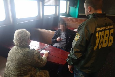 Гражданин Грузии предлагал взятку одесским пограничникам за пересечение границы