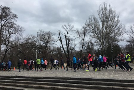 В парке Шевченко одесситы устроили массовый забег (фото)