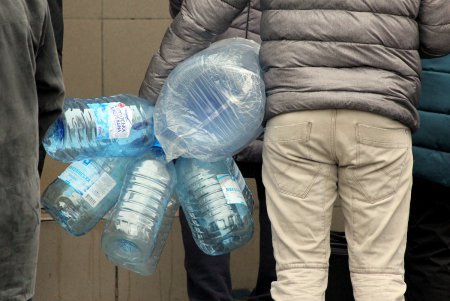 Ликвидация масштабной водопроводной аварии на Люстдорфской дороге (фоторепортаж)