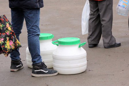 Ликвидация масштабной водопроводной аварии на Люстдорфской дороге (фоторепортаж)