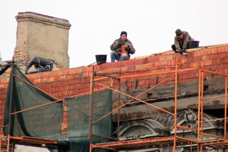 Реконструкция дома Руссова продолжается (фоторепортаж) 