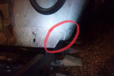 Поезд насмерть сбил человека на участке Подольск-Одесса