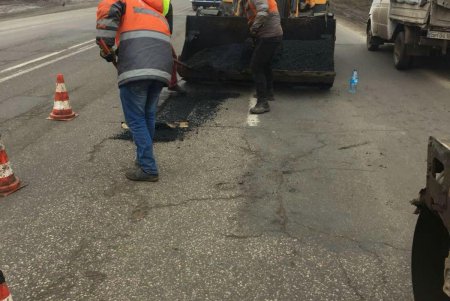 Одесские автодорожники предупреждают водителей о ремонте на трех трассах области (фото) 