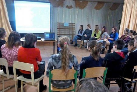 Школьников Одесской области учили безопасности в Интернете
