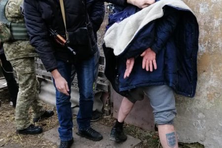 Трое в лодке: житель Молдовы пытался незаконно перевезти двух англичан на территорию Украины (фото, видео)