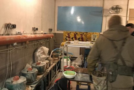 В Одесской области разоблачили крупный цех по обработке янтаря (фото, видео)