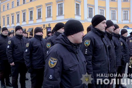 Одесским полицейским вручили ключи от новой спецтехники (фото, видео)