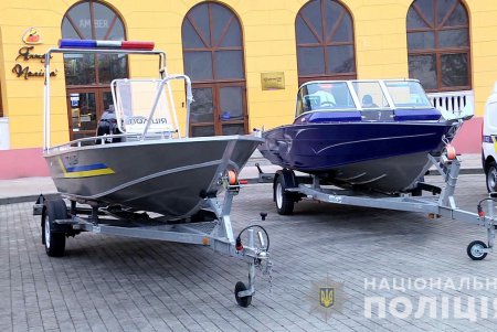 Одесским полицейским вручили ключи от новой спецтехники (фото, видео)