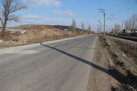 Капремонт дороги на улице Локомотивной завершат к лету (фото)